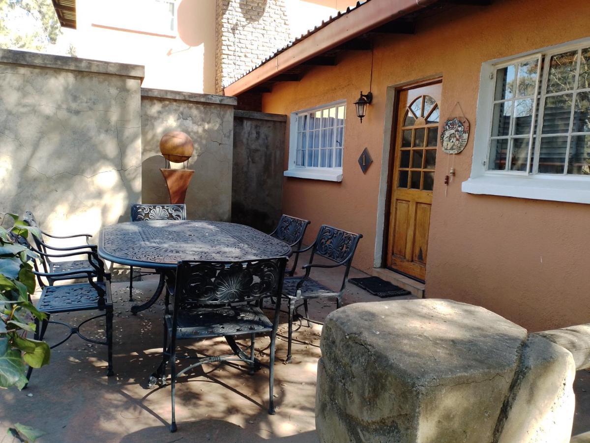 Anna Boeremeisie Guesthouse Benoni Exterior foto